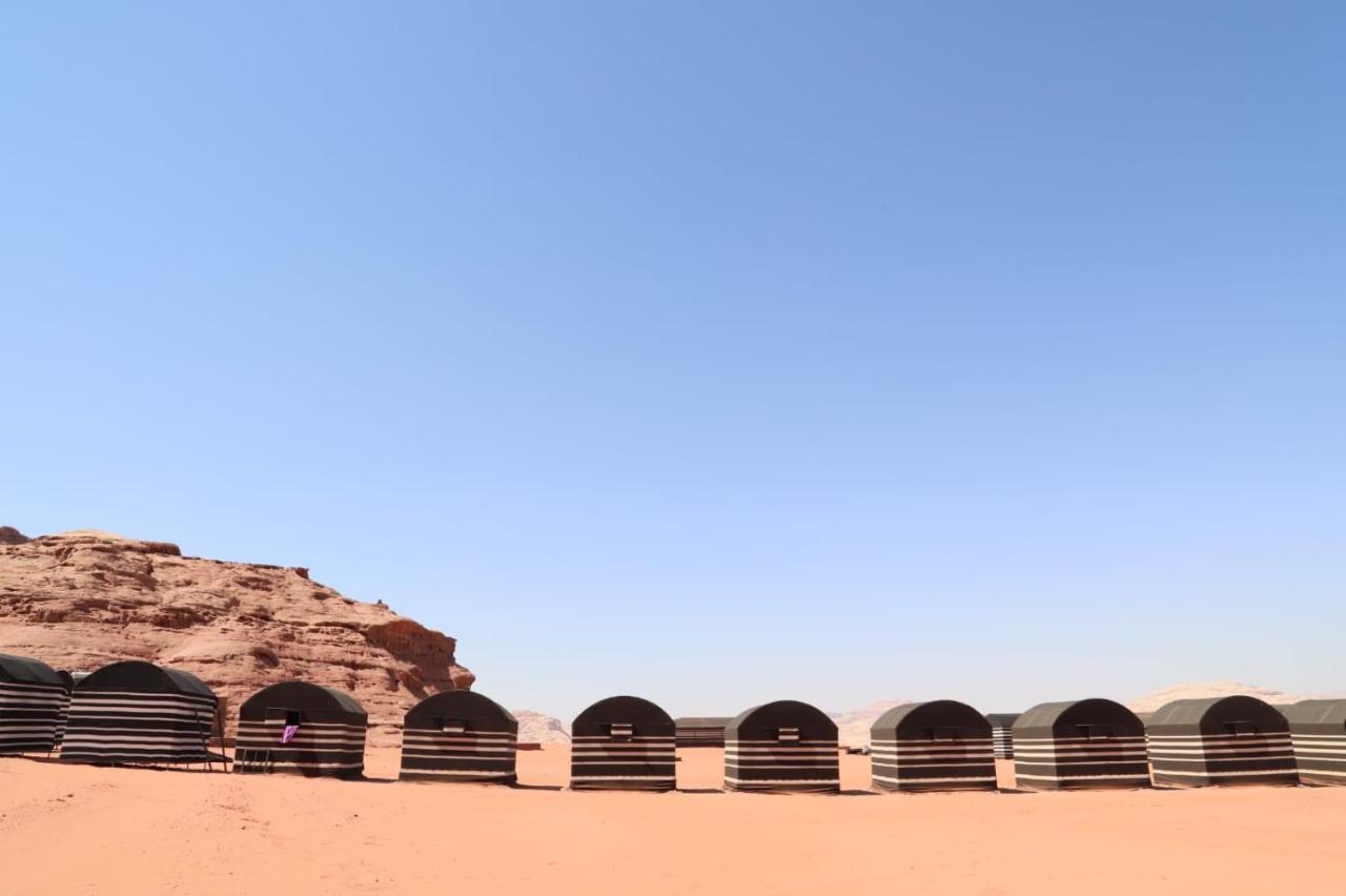 Bedouin desert camp Wadi Rum Exterior foto